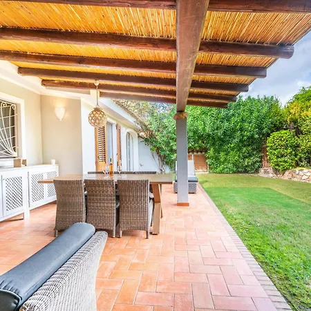 Villa Splendida A Notteri, Di Porto Giunco