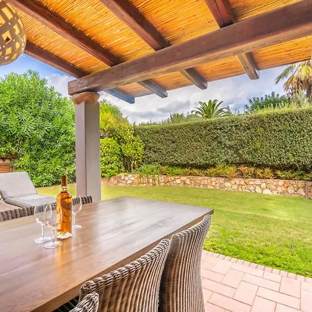 Villa Splendida A Notteri, Di Porto Giunco